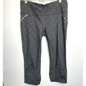 Athleta Gray Heathered Capris Workout Leggings Women Size L Reflective Trim‎